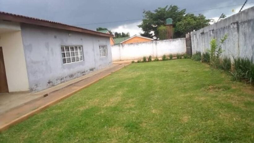 4-bedroom-house-for-rent-in-makeni-big-2