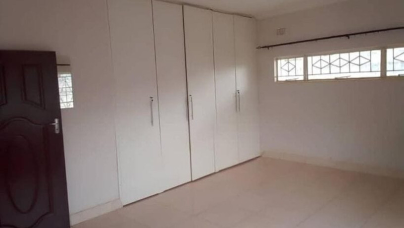 4-bedroom-house-for-rent-in-makeni-big-6