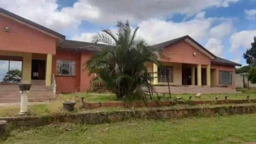 5-bedroom-house-for-sale-in-makeni-big-1