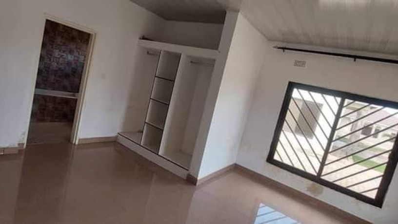 3-bedroom-house-for-rent-in-makeni-majoru-big-7