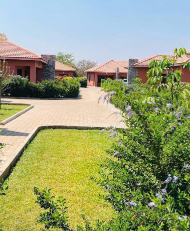 3-bedroom-flat-for-rent-in-new-kasama-big-6