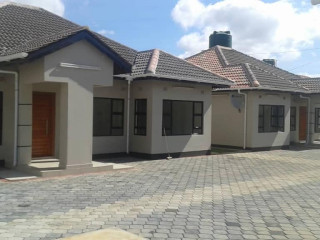 Newly Built 3 Bedroom Flat for Rent in Makeni Bonaventure