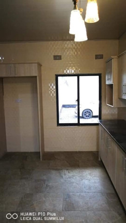 2-bedroom-flat-for-rent-in-woodlands-big-5