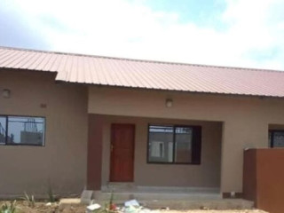 2 Bedroom Flat For Rent In Makeni