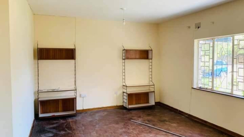 2-bedroom-flat-for-rent-in-rhodespark-big-0