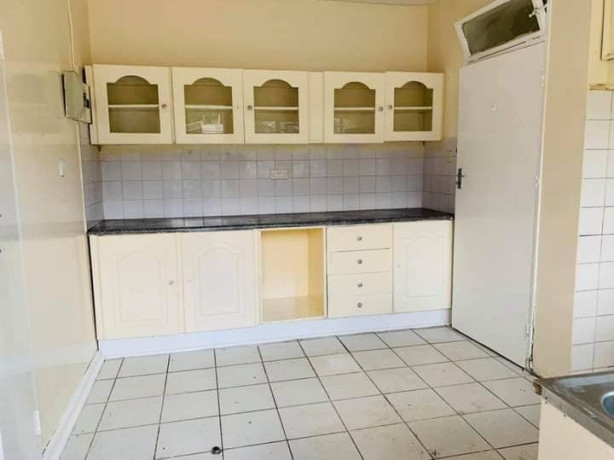 2-bedroom-flat-for-rent-in-rhodespark-big-3