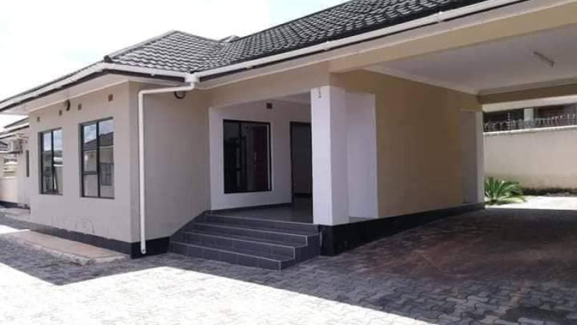 3-bedroom-apartment-for-rent-in-chudleigh-big-0