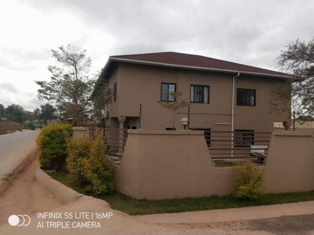 3-bedroom-duplex-flat-for-rent-in-avondale-big-1