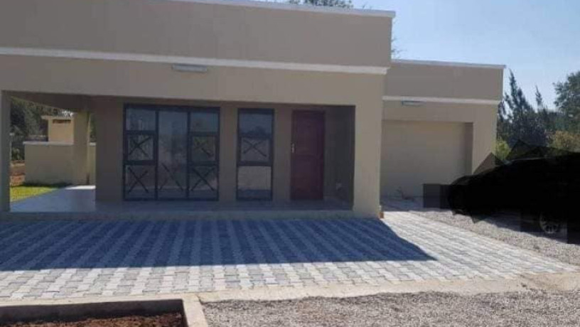 3-bedroom-standalone-house-for-rent-in-makeni-big-0