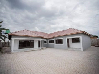 2 Bedroom Flats For Rent in Chalala