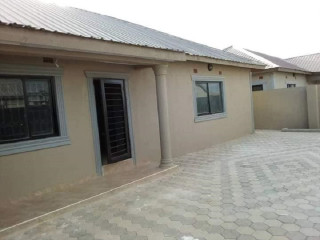 3 Bedroom House For Rent in Chalala