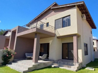 3-bedroom-double-storey-apartment-for-rent-in-lilayi