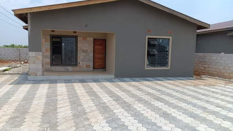 3-bedroom-house-for-sale-in-new-kasama-big-4