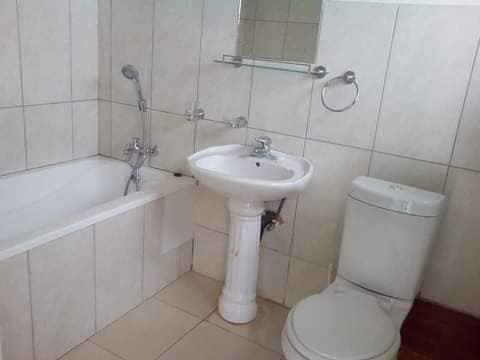 3-bedroom-semi-detached-apartment-for-rent-in-kabulonga-big-6