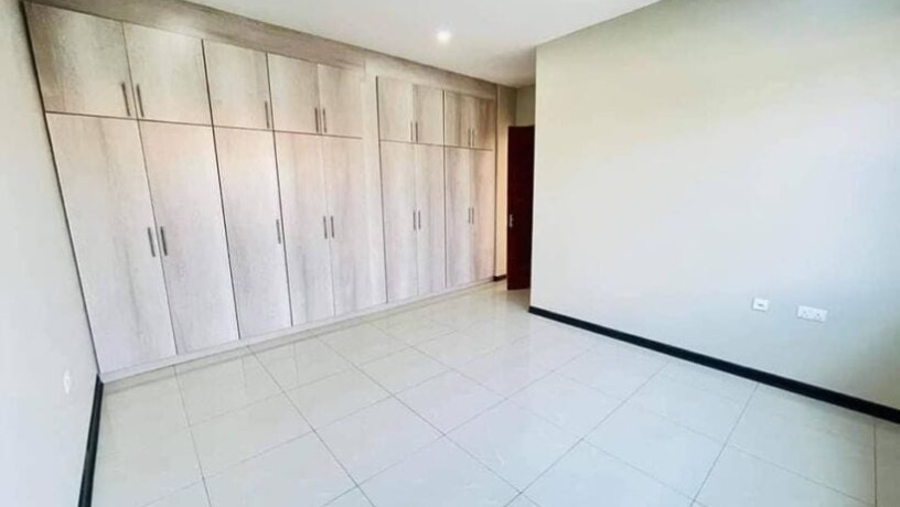 3-bedroom-flat-for-rent-in-new-kasama-big-7