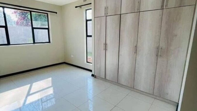 3-bedroom-flat-for-rent-in-new-kasama-big-4