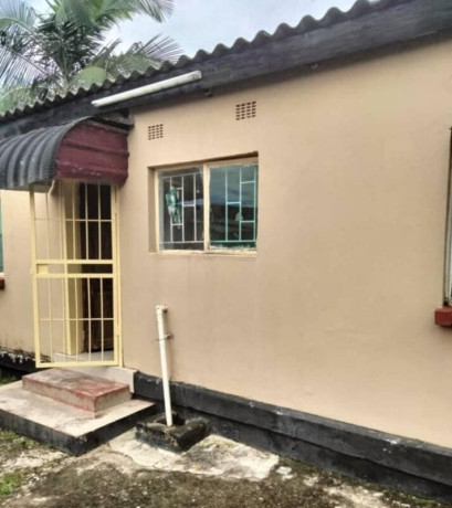 bedsitter-for-rent-in-longacres-big-0