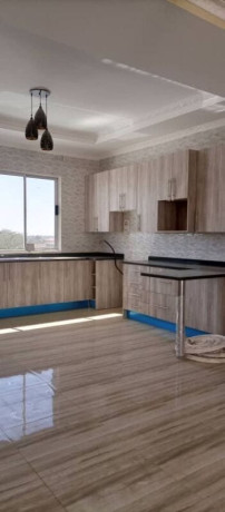 spacious-three-bedroom-apartment-in-silverest-big-5