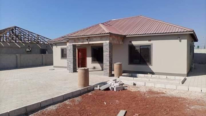 3-bedroom-house-for-sale-in-new-kasama-big-8