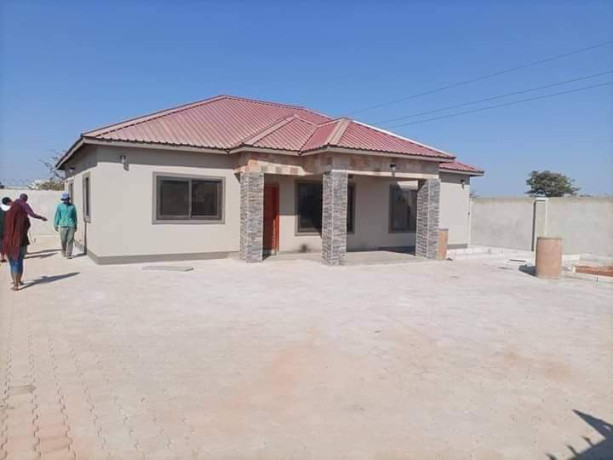 3-bedroom-house-for-sale-in-new-kasama-big-1