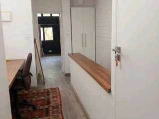 2-bedroom-flat-for-sale-in-longacres