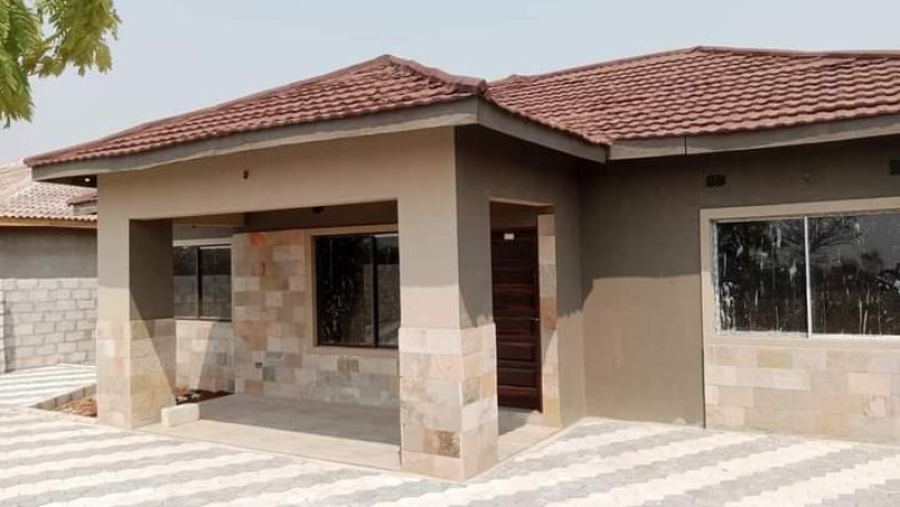 3-bedroom-house-for-sale-in-new-kasama-big-8