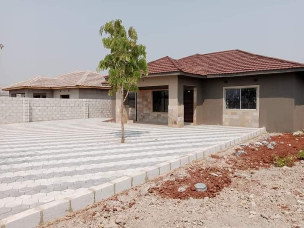 3-bedroom-house-for-sale-in-new-kasama-big-6