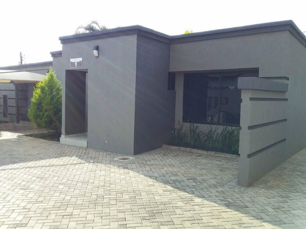 3-bedroom-fully-furnished-apartment-for-rent-in-avondale-big-0