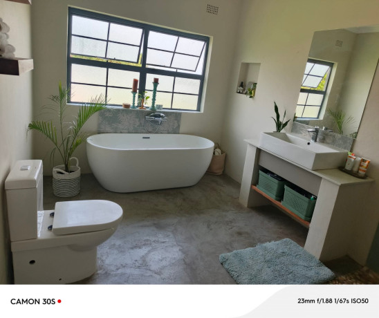 waterfalls-areaspacious-4bed-2bed-ensuite-standalone-house-guest-wingsale1860sqm-big-4